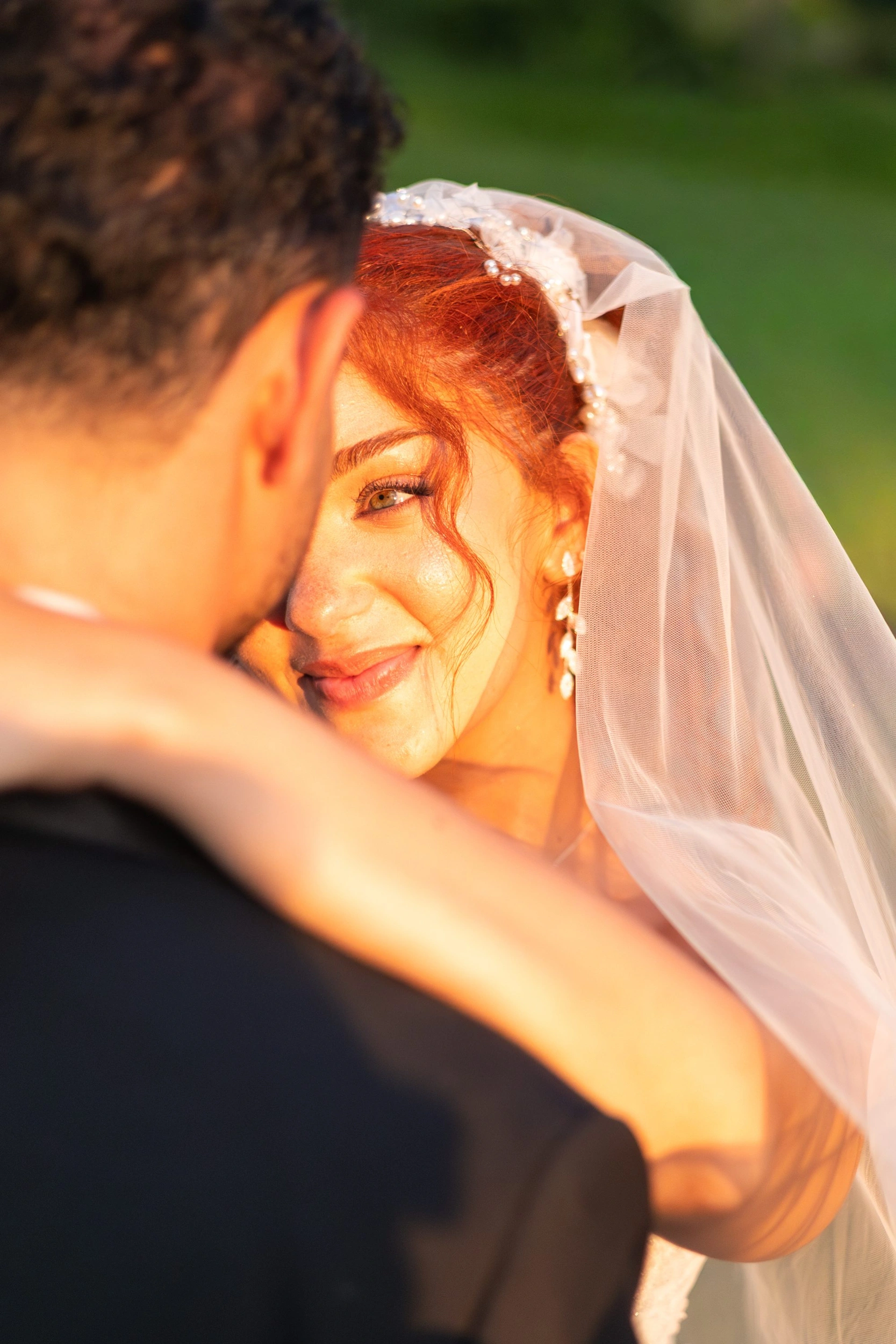 Editorial wedding photography Toronto — elegant couple portrait by Fotogracia